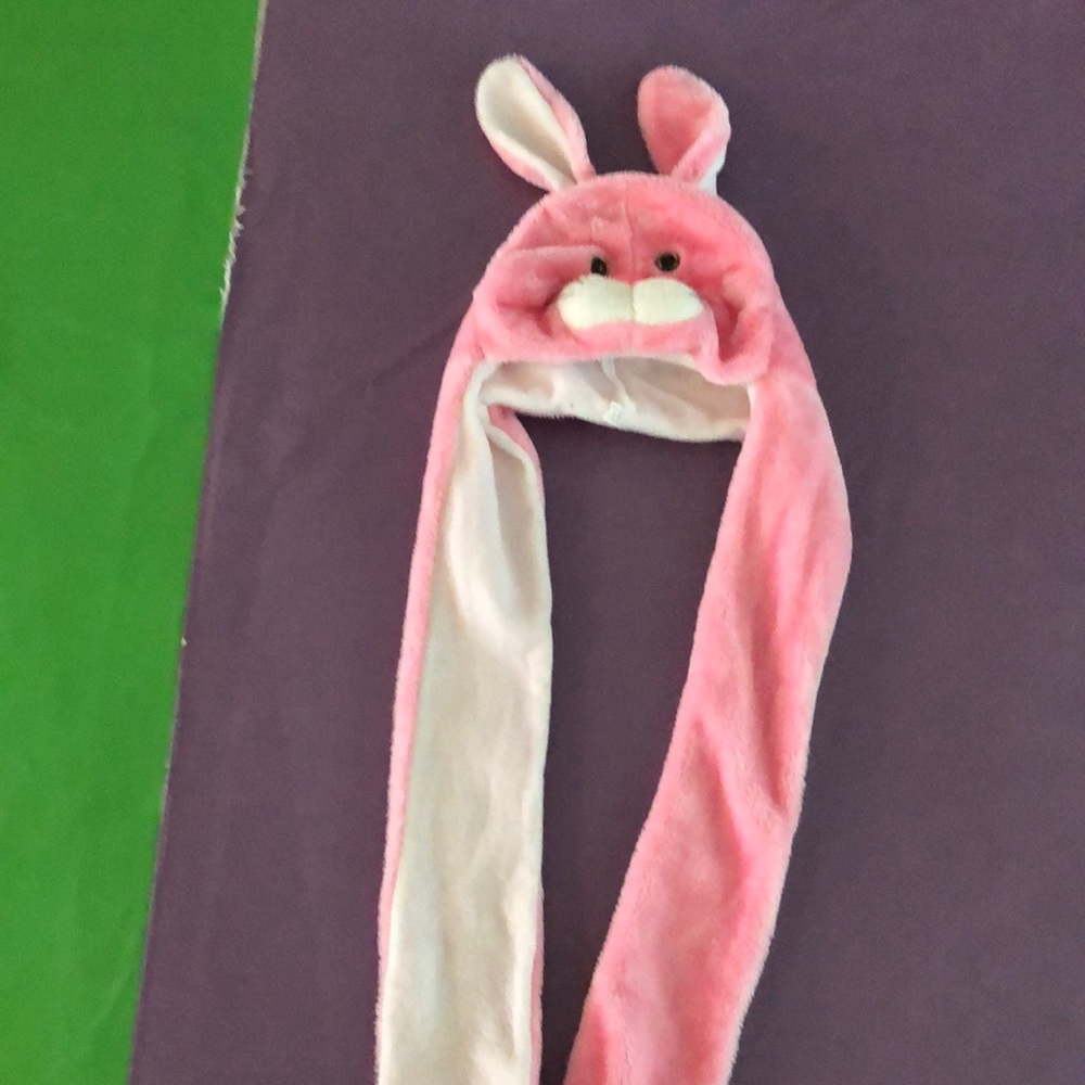 Bunny Hay with gloves